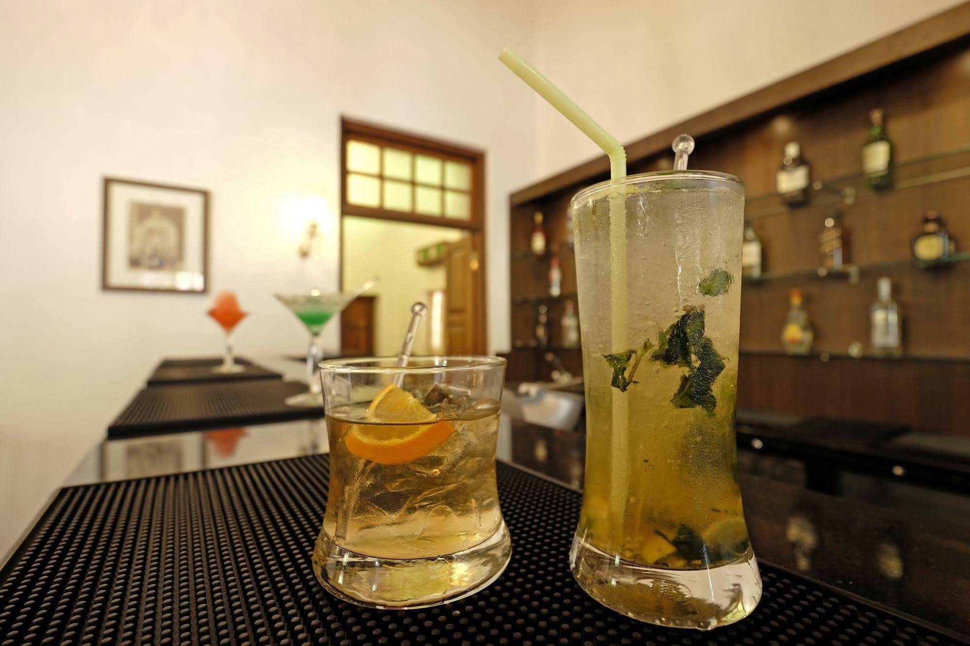 勒克瑙乐巴酒店 外观 照片